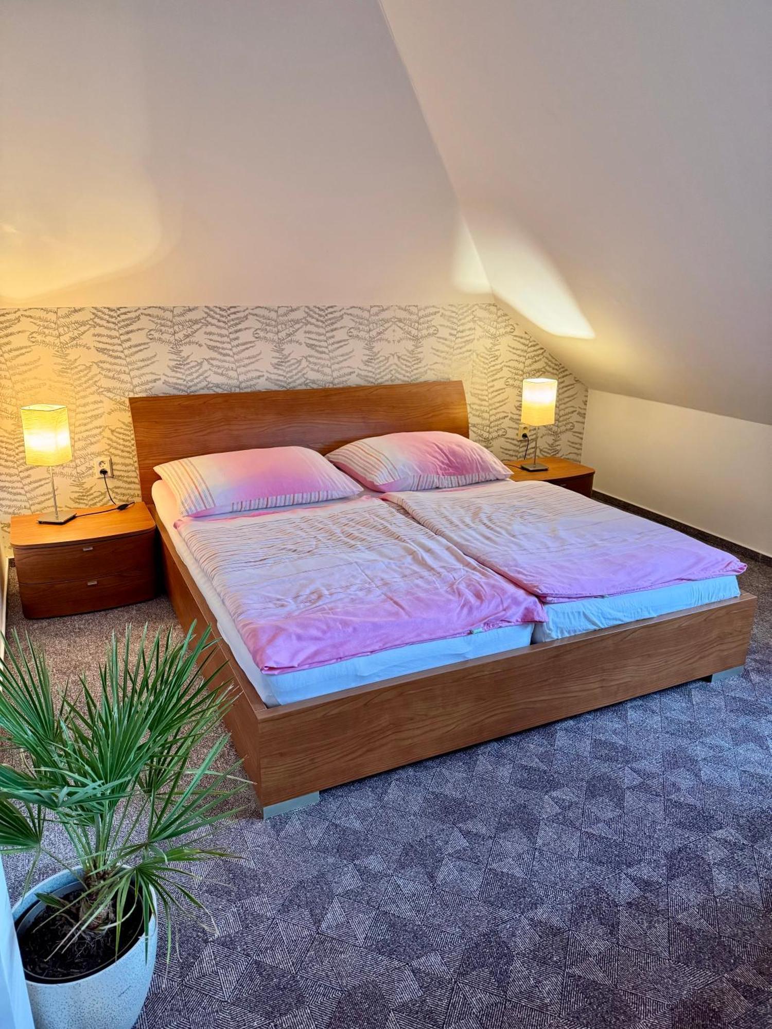 Ji Apartment โมดริเช ภายนอก รูปภาพ