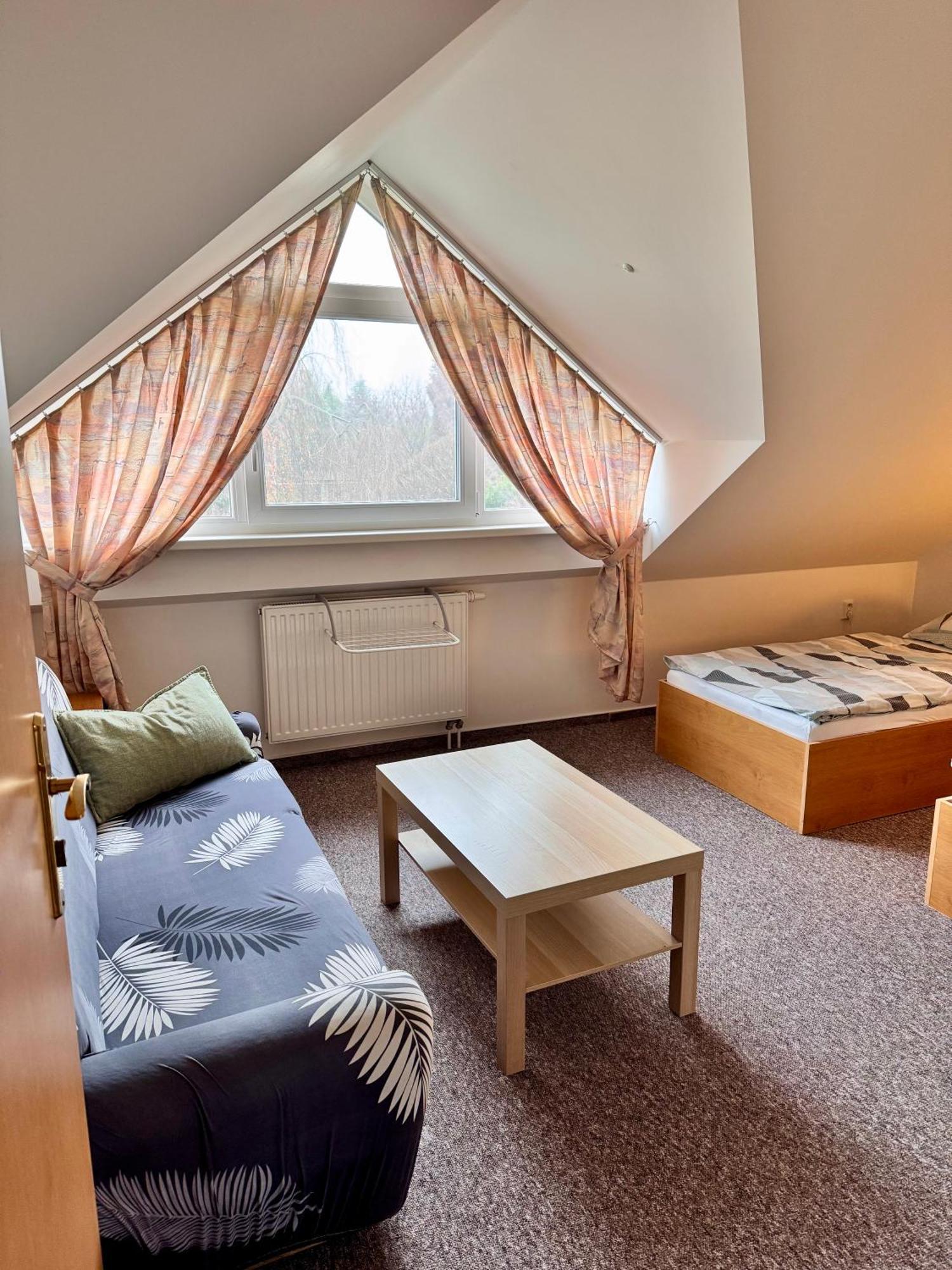 Ji Apartment โมดริเช ภายนอก รูปภาพ