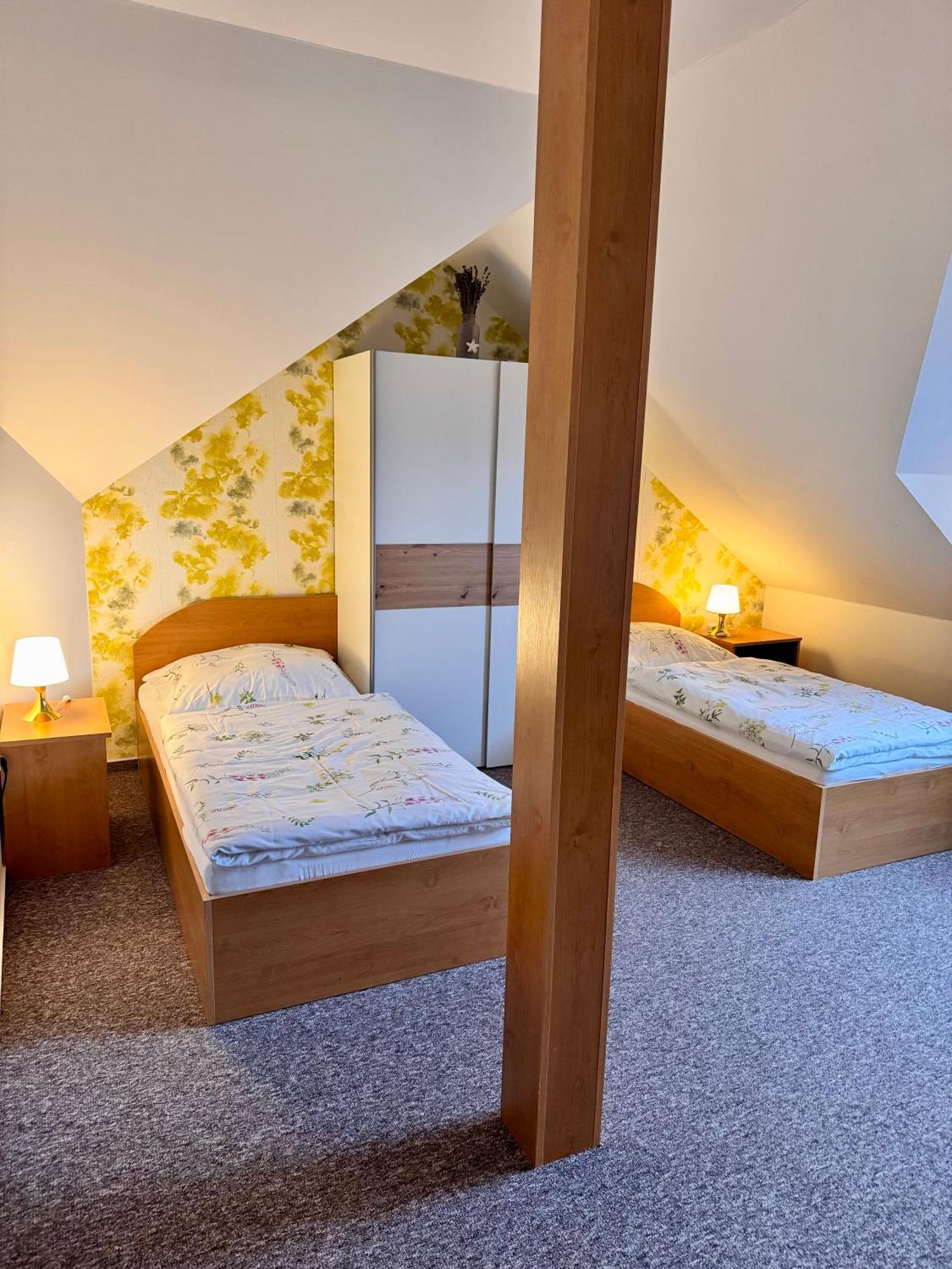 Ji Apartment โมดริเช ภายนอก รูปภาพ